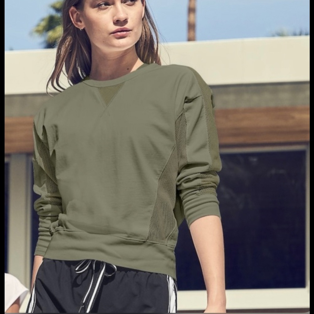NWT Athleta Olive Green Cruise Long Sleeve Sweatshirt